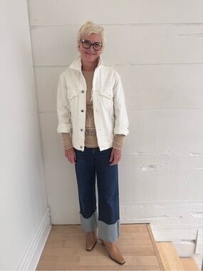 Japanese white distressed denim jacket made in Japan. Great quality. Size S-M